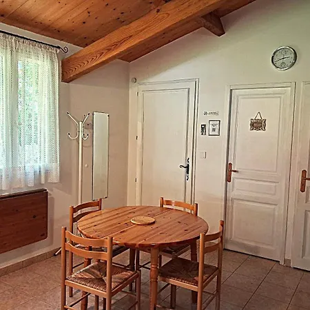 Maison Dans Parc Arbore 度假居